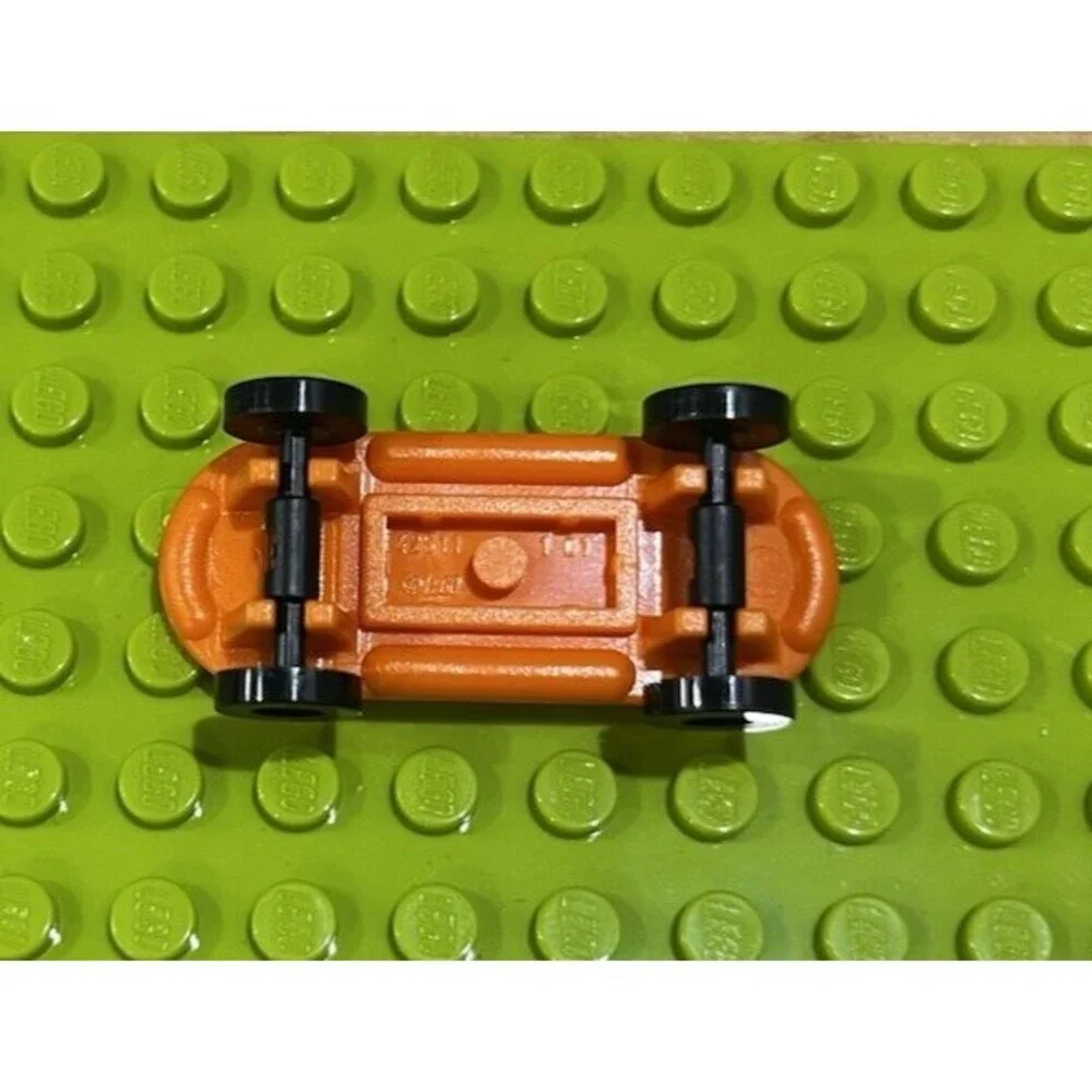 1x Lego Figures Accessories Skateboard Orange Sticker Flames Wheels 42511c01pb21
